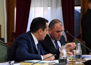 SPAK kërkon arrestimin e Ballukut: Debatet në Këshillin e Mandateve, prokurori kërkon të hapet zarfi me USB për provat