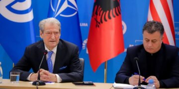 “Shkëputen negociatat me PS”/ Berisha: Protestë kombëtare më 22 dhjetor, deri në formimin e qeverisë teknike.