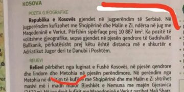 Skandali në librat e gjeografisë në Maqedoninë e Veriut: Aleatët e Kurtit pranojnë termit "Metohi" për Kosovën.
