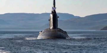 Suedia në gatishmëri, nëndetëset ruse vonohen rregullisht në Detin Baltik çdo javë.