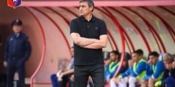 Sylvinho "zgjedh", Maqedonia e Veriut shkarkon trajnerin që e udhëhoqi në play-off, i cili pritet të zëvendësohet nga ish-trajneri i Vllaznisë.