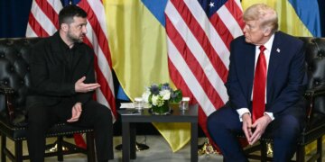 Takimi mes Trump dhe Zelensky: Çfarë synon SHBA-ja, çfarë do të evitonte Ukraina me çdo çmim.