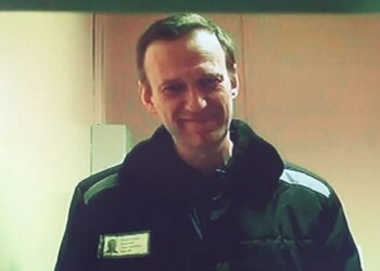 Të burgosurit politikë në Rusi: si Kremlini i shtyp zërat kritikë ndaj sistemit të Putinit.