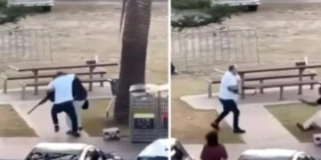 Të shtëna të vazhdueshme, njerëz të shtrirë në tokë/ Si armët e njërit prej autorëve ia morën kontrollin, tjetri nuk ndalet në sulm (VIDEO)