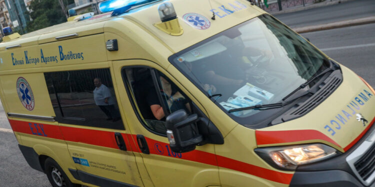 Tragjedi në Selanik: Një 19-vjeçar shqiptar bie nga kati i katërt dhe ndërron jetë.