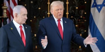 Trump paralajmëron Iranin: Nëse përpiqen të riarmatosen, do t’i shkatërrojmë plotësisht