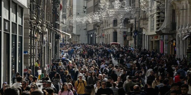 Turqia kap 115 të dyshuar të ISIS-it: Ata po përgatiteshin për sulme në prag të Vitit të Ri.