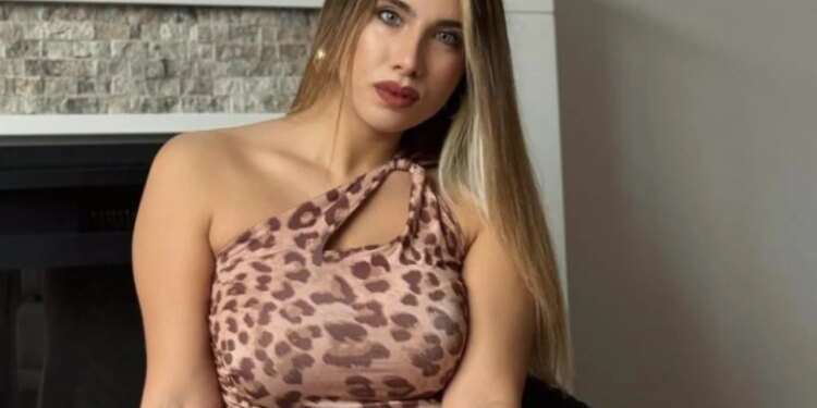 Video intime e gjyqtares atraktive me kolegun e saj 60-vjeçar i kushtoi asaj karrierën në arbitrazhin turk.