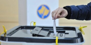 Votimi në përfaqësitë diplomatike për zgjedhjet në Kosovë ka përfunduar.