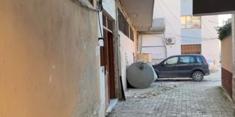 Zbulohet shkaku i pengmarrjes së shqiptarit nga Kosova në Vlorë, e motra e tij tregon se konflikti ka filluar në Suedi.