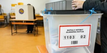 Zgjedhjet e parakohshme në Kosovë: këta janë kandidatët për deputetë që kanë marrë më së shumti vota deri tani.