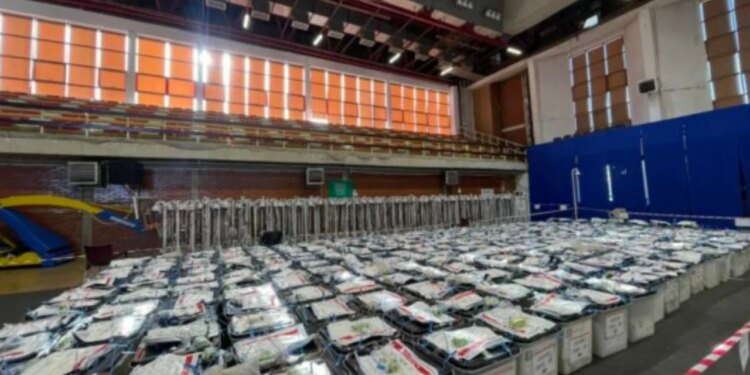 Zgjedhjet në Kosovë: 26% e votave janë numëruar, ja cilët figura politike po kryesojnë listën e preferencave deri tani.