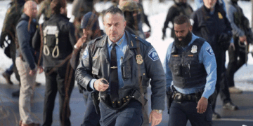 37-vjeçarja e vrarë nga agjenti i ICE-së në Minneapolis, përplasje mes protestuesve dhe forcave të policisë