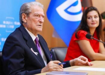 Aksioni opozitar dhe qëllimi për formimin e një qeverie teknike, PD thirret nesër në mbledhjen e Kryesisë.