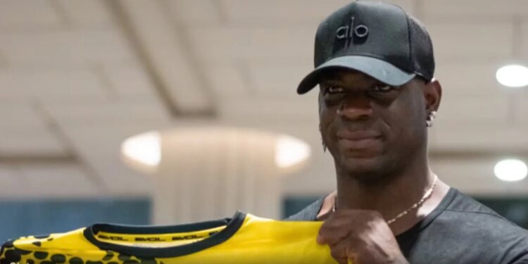 Al Ittifaq miraton Balotellin, presidenti i klubit këshillon: Të gjithë hapat nisën nga Transfermarkt...