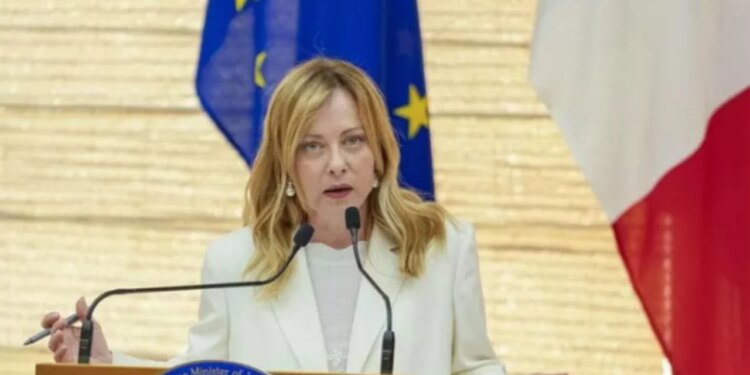 “Angazhimi ynë në Groenlandë mund të krahasohet me NATO-n” - Meloni: Jemi të vetëdijshëm për taktikat agresive të Trump, por do të gjejmë një zgjidhje politike.