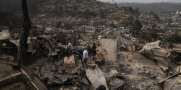 Arrestohet një 39-vjeçar në Kili, i akuzuar për zjarrvënie të qëllimshme pas një zjarri masiv që shkaktoi humbjen e 21 jetëve.