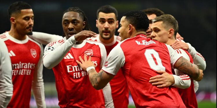 Arsenal vazhdon të jetë i pakërcyeshëm, duke e mposhtur Interin në Champions League.