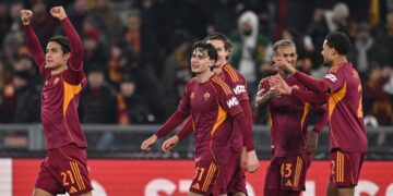 Aston Villa dhe Lyon kalojnë në raundin tjetër të Europa League, ndërsa Roma arrin në play-off.