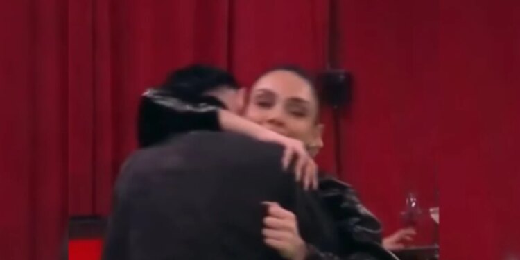 Atmosfera në shtëpinë e BBV ndizet/ Kristi kërcen me Krusitën: Do t'i jap përqafime të pafundme.