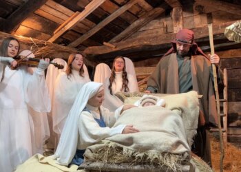 "Betlehemi i gjallë": Ngjarja festive në Hajmel të Vaut të Dejës tërheq më shumë se 30 mijë vizitorë