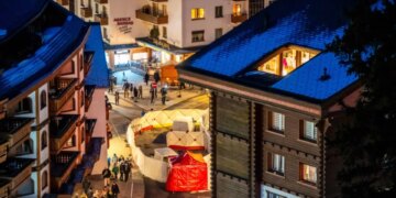 Çështjet që lidhen me tragjedinë me mbi 40 viktima në Zvicër, policia ndërmerr hetim ndaj pronarëve të barit, zbardhen akuzat.