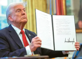 Çfarë synon Trump me tarifat e reja për 8 vende evropiane në lidhje me Groenlandën, ndërsa marrëveshja tregtare me BE-në mbetet e papërfunduar.