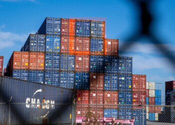 Cili do të jetë përgjigja e Europës pas kërcënimeve nga Trump? Bloomberg: BE po analizon aplikimin e tarifave për produktet amerikane me një vlerë prej 93 miliardë eurosh.