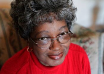 Claudette Colvin, një figurë e rëndësishme në luftën kundër ndarjes racore në Shtetet e Bashkuara, ka ndërruar jetë në moshën 86 vjeçare.