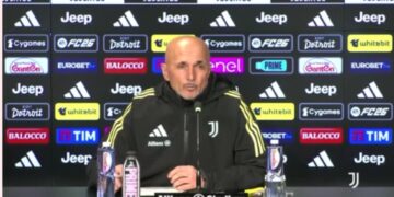Conte hesht? Juventus pezullon konferencën për shtyp të Spallettit para ndeshjes me Napolin.