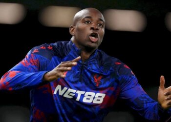 Crystal Palace refuzon ofertën e Milanit për Matetan, ndërkohë që kuqezinjtë kanë arritur marrëveshje me lojtarin.