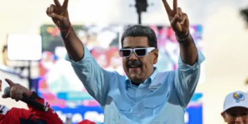 Dekreti i firmosur nga Maduros miratohet, Venezuela ndalon çdo mbështetje për sulmin nga SHBA.