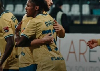 Elbasani vazhdon me sukses, verdheblutë triumfojnë ndaj Dinamos dhe konsolidojnë shanset për titull.