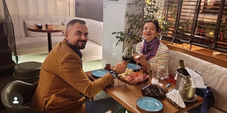 Ema Andrea përjeton humbjen e vëllait të saj binjak, aktorja ndan një mesazh emocionues: "Nuk ia zgjatëm jetën, por mund të ruajmë kujtimin."