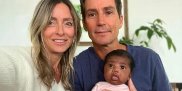 “Embrioni i gabuar është implantuar”, çifti merr në gjyq klinikën e fertilitetit: Ne jemi kaukazianë, fëmija…