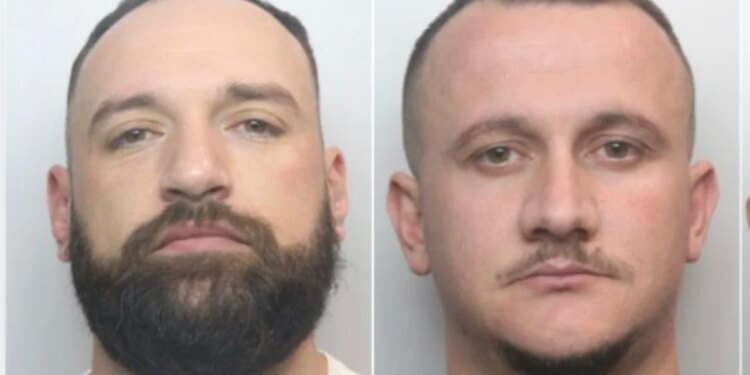 Foto/ Dënohen djemtë nga Kukësi të Liverpulit, droga iu transportohej me avion nga Meksika.