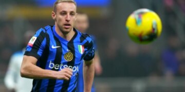 Galatasaray bëri një hap të rëndësishëm drejt transferimit të Frattesit, ndërsa Interi dhe lojtari po shqyrtojnë ofertat dhe kushtet.