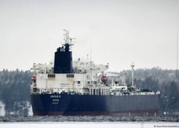 Gjermania ndërlikon fuqishëm operacionet e "flotës në hije" ruse, eliminon anijet luftarake.