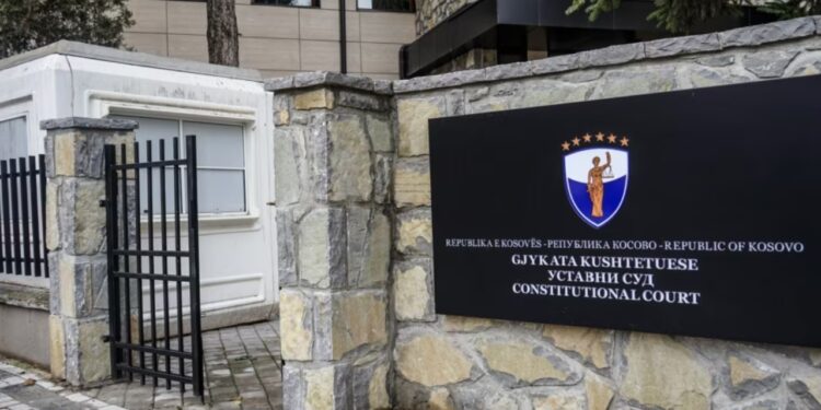 Gjykata Kushtetuese e Kosovës shfuqizon 13 ligje pas ankesave nga deputetët e PDK-së