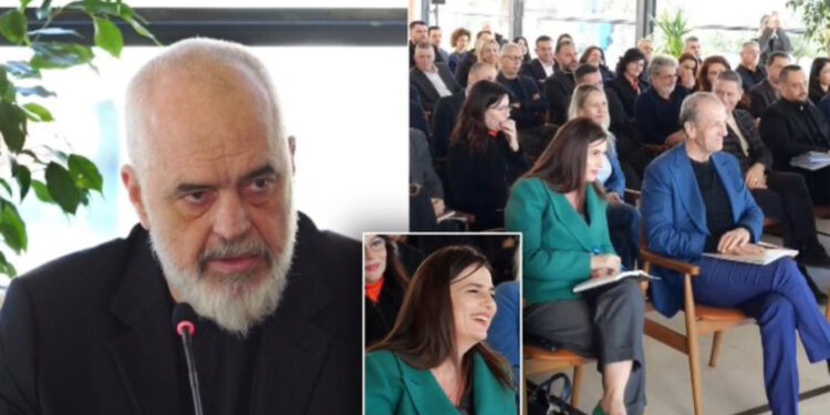 “Kur nuk të lash atje në fund”/ Rama nervozohet me kryebashkiaken e Dimalit: Zot i madh…