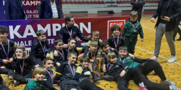 Triumph i Andi Lilës bën bis, fiton titullin e dytë radhazi në Futsal U-11