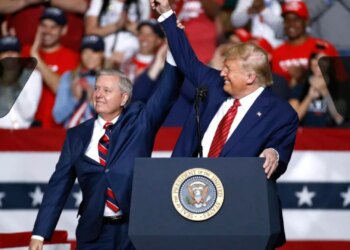 “Jam i lodhur nga Europa”, kongresmeni amerikan u bën thirrje europianëve: Qëndroni të qetë dhe shisni Groenlandën.