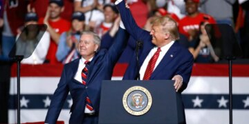 “Jam i lodhur nga Europa”, kongresmeni amerikan u bën thirrje europianëve: Qëndroni të qetë dhe shisni Groenlandën.