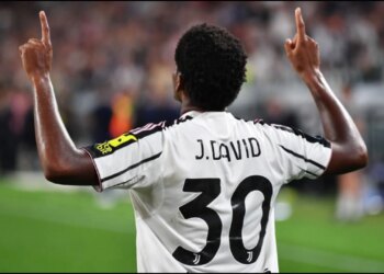 Jonathan David zbulon se kishte bisedime me Napolin gjatë verës për të kaluar te klubi.