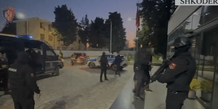 Kapur detajet e vrasjes me eksploziv në Shkodër, katër persona të ndaluar në operacionin ‘SHADOWS’