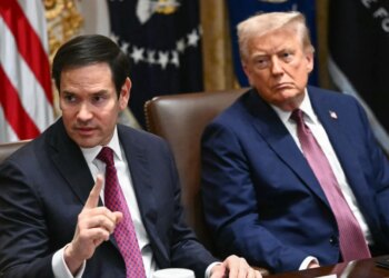 "Karantinë ushtarake për naftën": Plani i Trumpit për Venezuelën parandalon lëvizjen e cisternave pa autorizim.