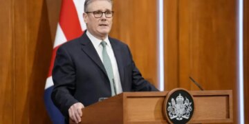 Kërcënimet e Trumpit ndaj Bashkimit Evropian dhe tensionet mes SHBA-së dhe Mbretërisë së Bashkuar; Starmer: Çdo vendim mbi Groenlandën është në duar…