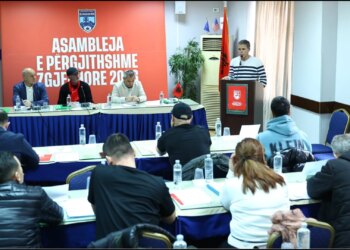 Klubi i Luftëtarit shpallet zyrtarisht i mbyllur; Shoqata Rajonale e Futbollit e përjashton për shkak të ndërprerjes së aktivitetit, ndërsa emërohet kryetari i ri.