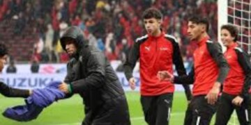 Kupa e Afrikës/ Finale që do mbahet mend edhe për ‘përplasjen për peshqirin’