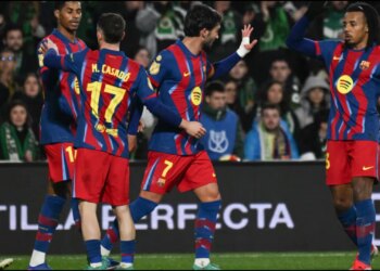 Kupa e Mbretit: Barcelona përballë Racing Santander, arrin të sigurojë kalimin në çerekfinale pas një ndeshjeje të vështirë.